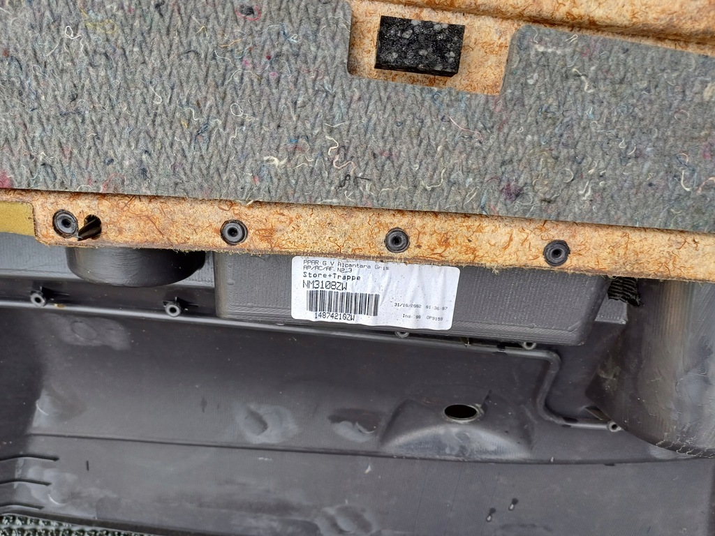 фото №8, Citroen c8 peugeot 807 оббивка обшивка багажника лівий задня