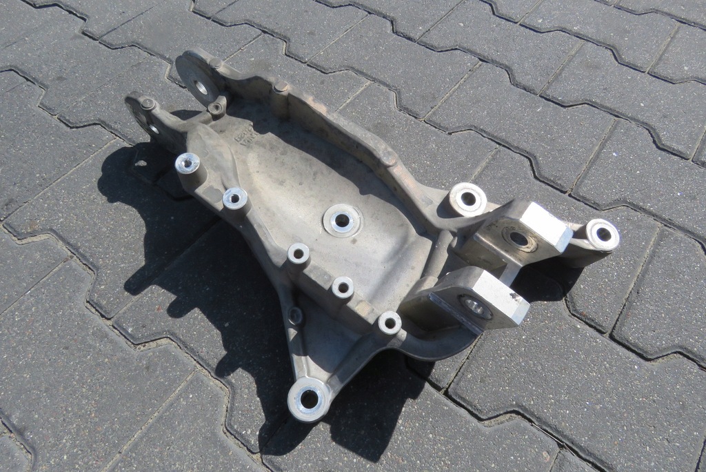 фото №1, Кронштейн подушки безопасности кабины перед scania r euro 6