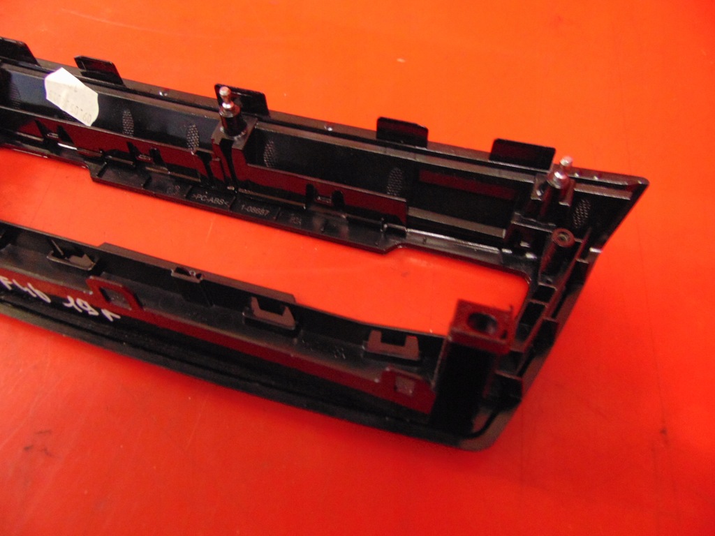 фото №8, Bmw 2 f46 f45 защита рамка панель радио блеск