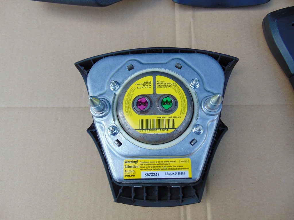 фото №11, Консоль подушка безпеки подушки безпеки комплект volvo v50 lift