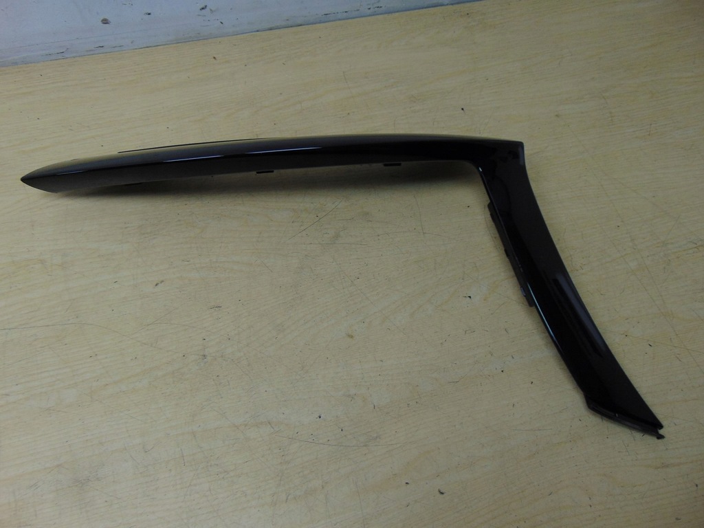 фото №8, Молдинг бампера права mercedes cla w118