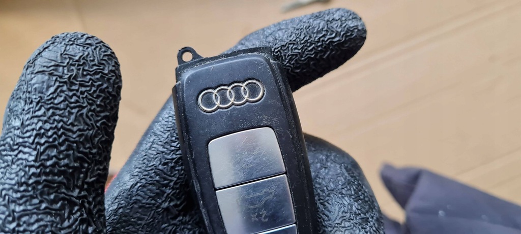 фото №16, A6 c8 4k ключ pilot 4n0959754cq a7 4k