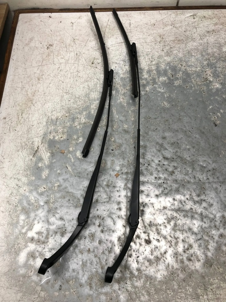 фото №1, Важелі двірник dacia dokker 288861710r 288817245r