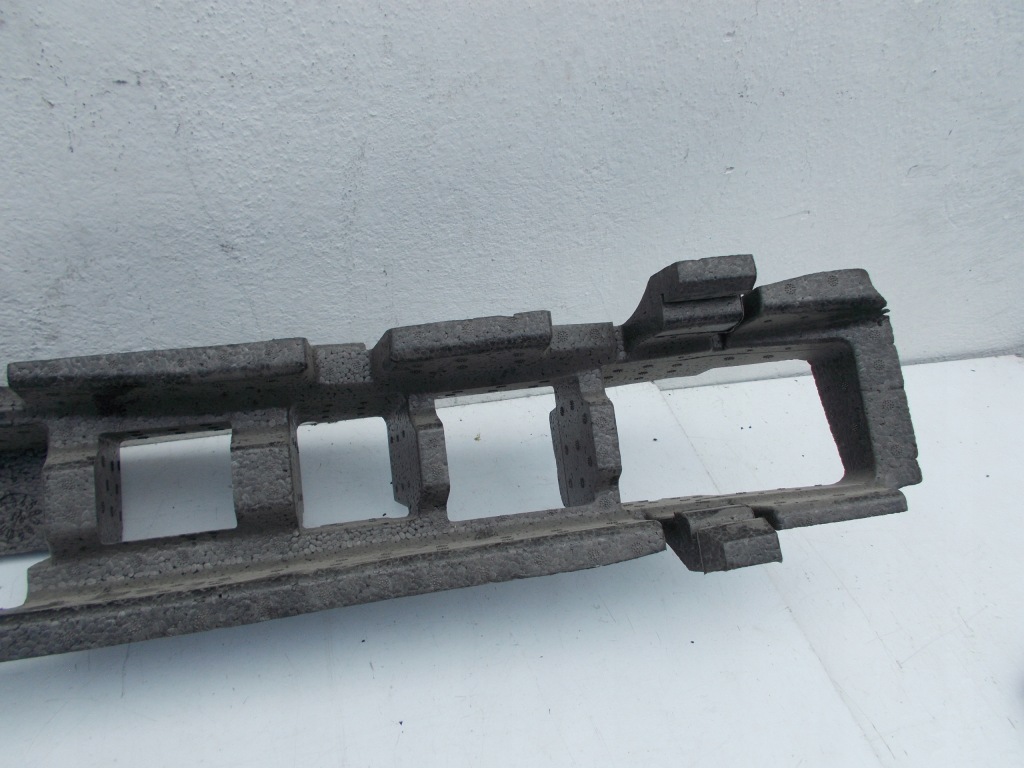 Пена пенопласт абсорбер бампера перед skoda octavia 3 5e0807248d 2018r Цена