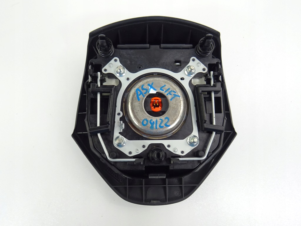 фото №8, Mitsubishi asx lift консоль приборная панель приборная панель ремни подушки безопасности подушка безопасности