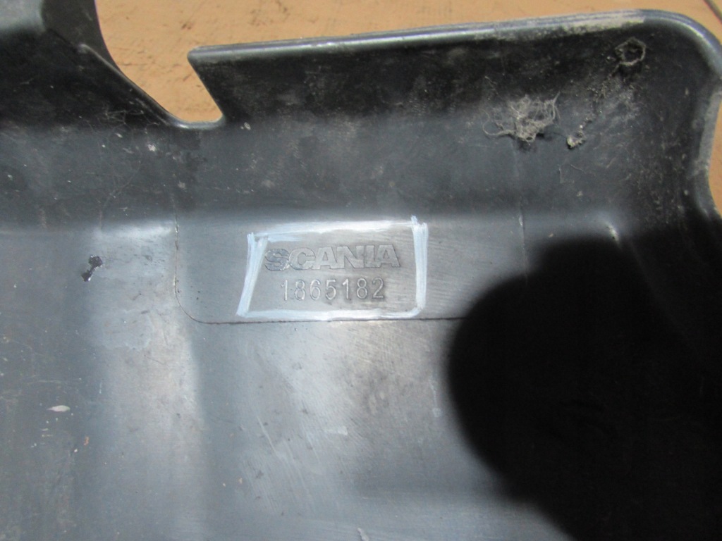 фото №12, Обшивка уголок бампера левый перед scania r 2015r euro 6 1865182