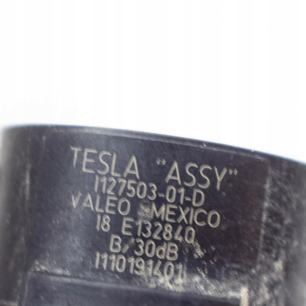 фото №6, Tesla model 3 2019 с задний датчик парковки pdc