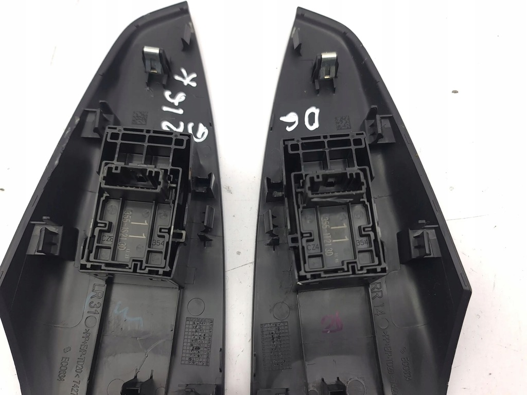 фото №8, Toyota corolla e210 e21 2022 с задний кнопки окон