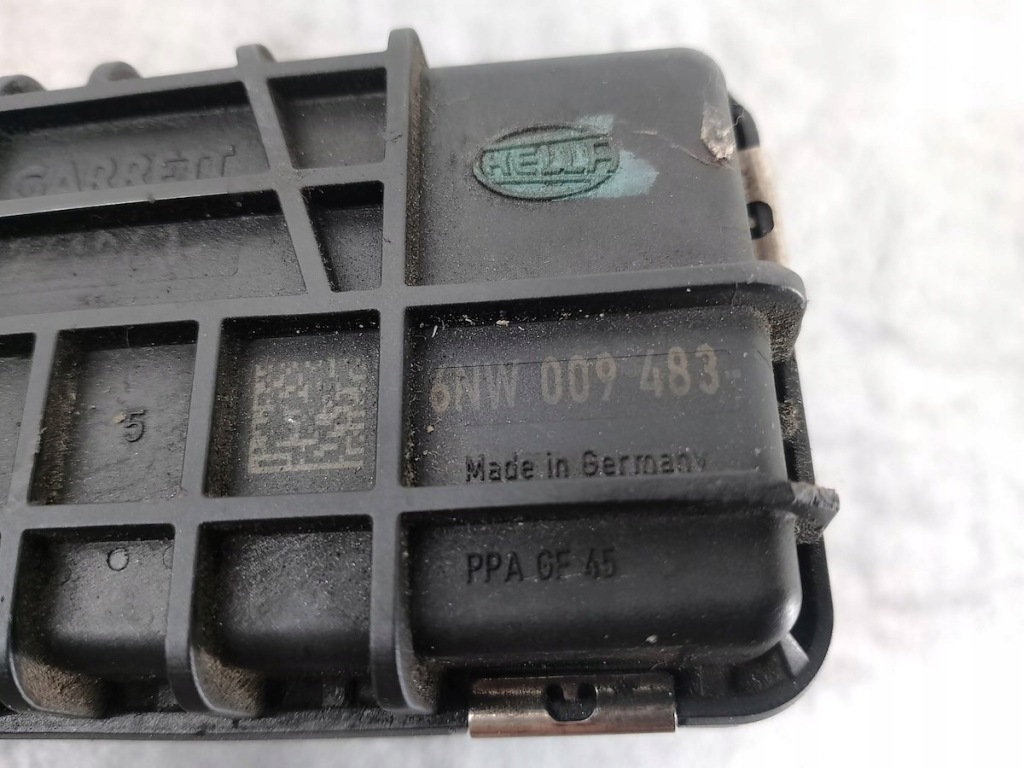 Регулятор турбіни land rover freelander 2 6nw009483 g-33 hella 2.2 Зі Шроту