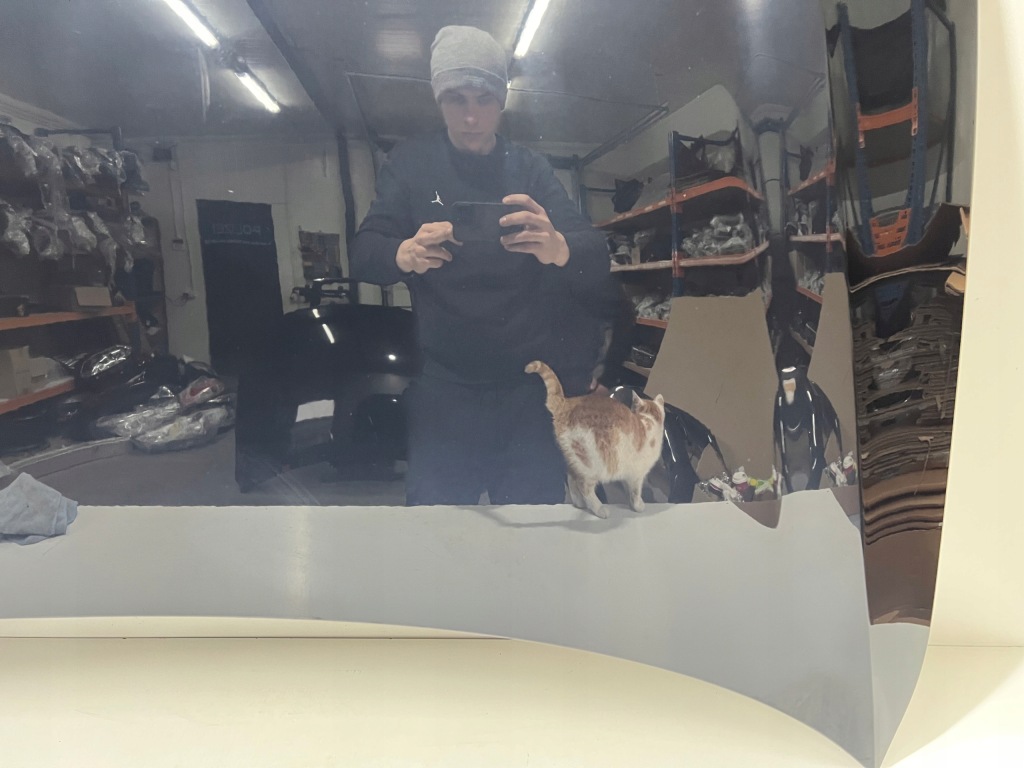 Капот кришка двигуна audi a6 c7 4g0 Доставка