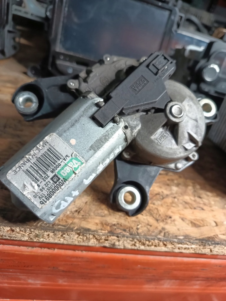 фото №1, Opel insignia хетчбек моторчик задній двірники задня 13269900