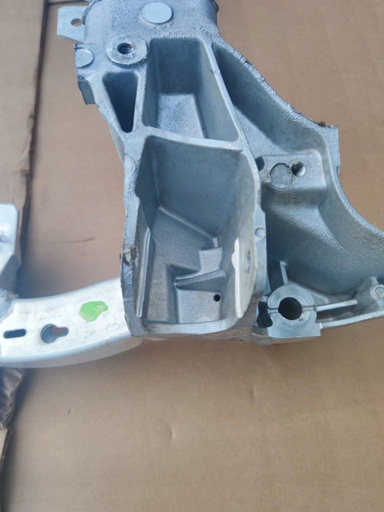 фото №8, Chevrolet camaro ss передні підрамник 2016+