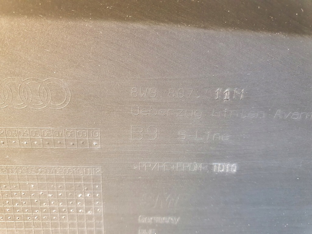 Бампер задня задній audi a4 b9 kombi s-line 8w9 Оригінал