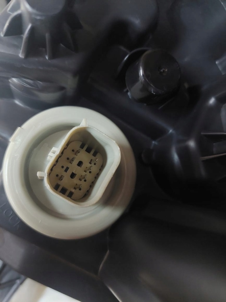 фото №9, Dodge durango 2016-2020 лампа ксенон l + r комплект led czarna версія usa