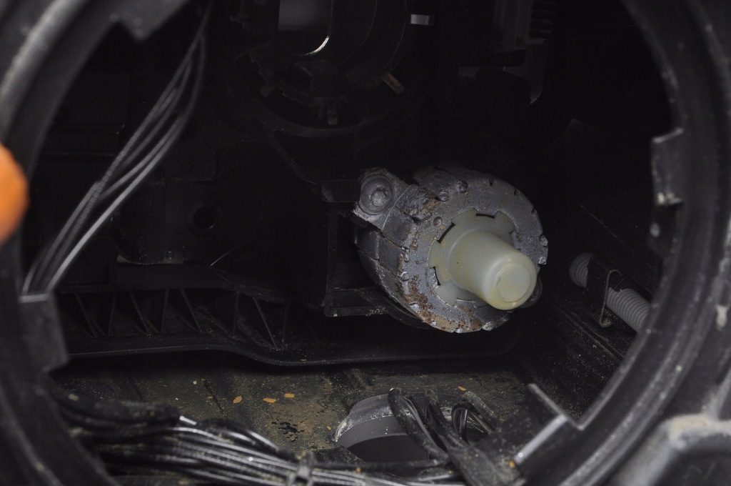 фото №8, Porsche macan лампа права передня anglik czytaj опис!