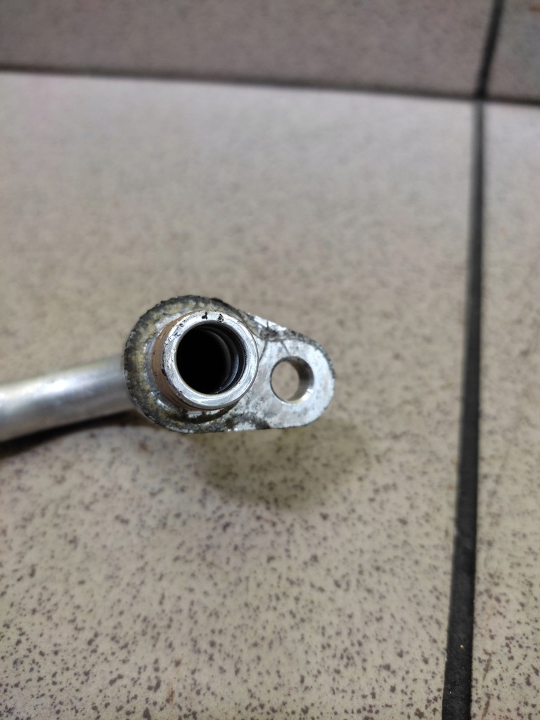 фото №4, Citroen c5 iii 1.6 thp шланг трубка кондиционера