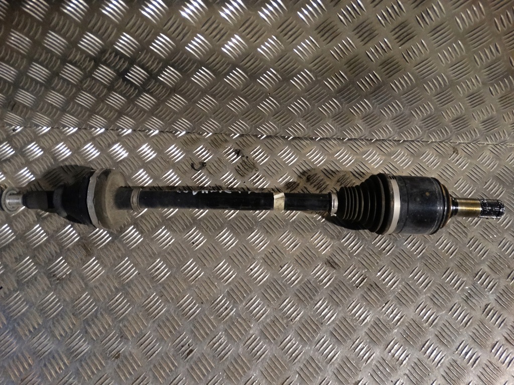 фото №1, Idealna привідний вал задня maserati levante 1