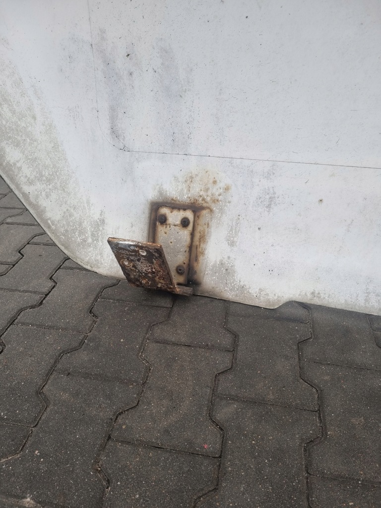 фото №14, Ветровик кровельная спойлер na крыша renault premium lander kerax dxi volvo fe