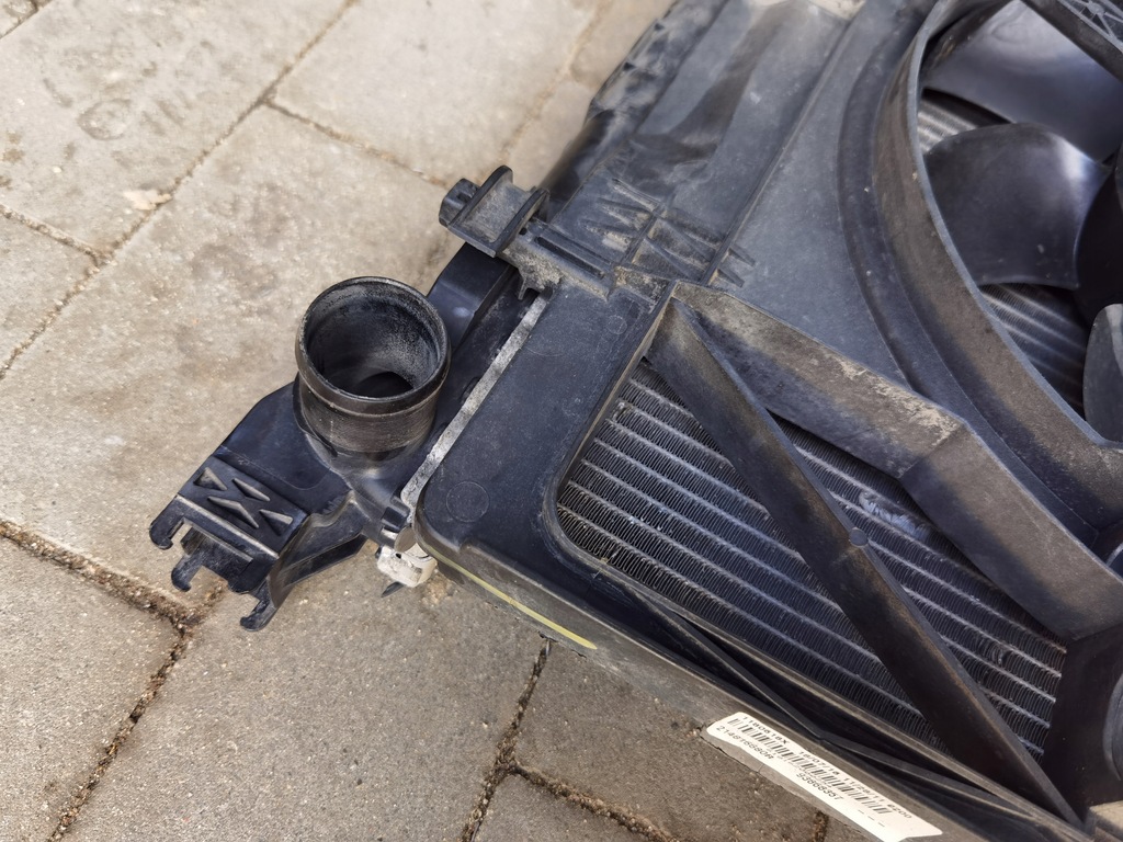 фото №13, Talento trafic vivaro nv300 - комплект радіатор