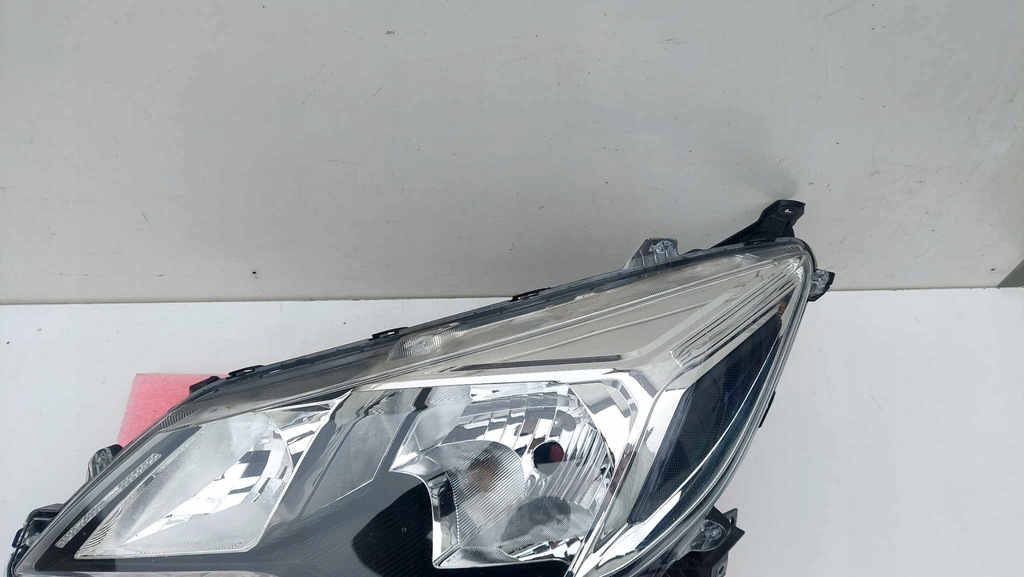 фото №8, Mitsubishi space star lift 19- лампа левая перед передняя 1992