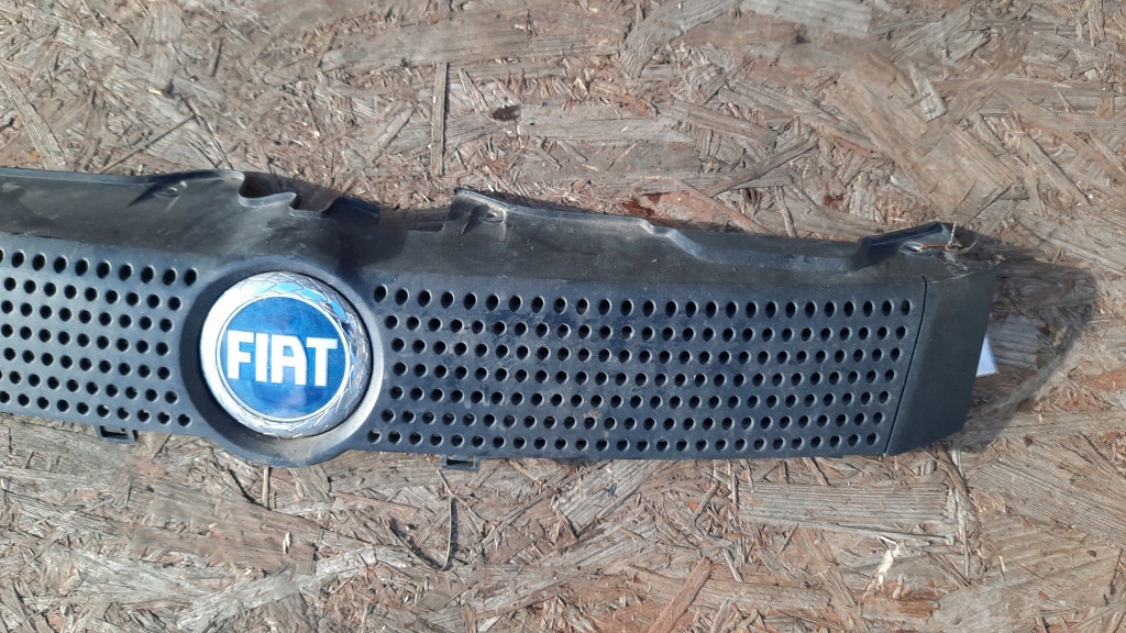 фото №3, Решітка радіатора fiat panda ii 73531436