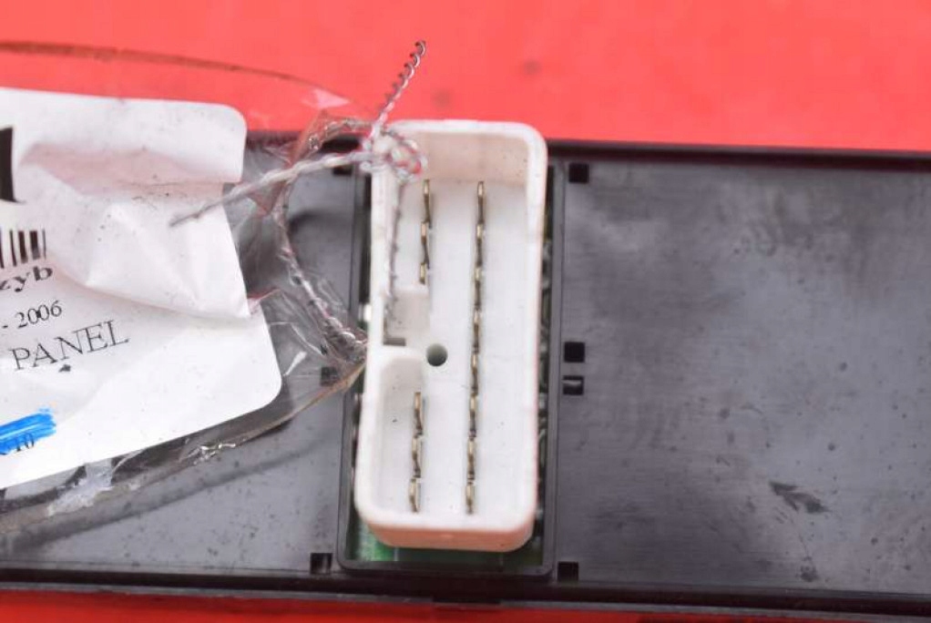 фото №7, Панель управление окон eu 621w10030 kia magentis 1 i 03-06