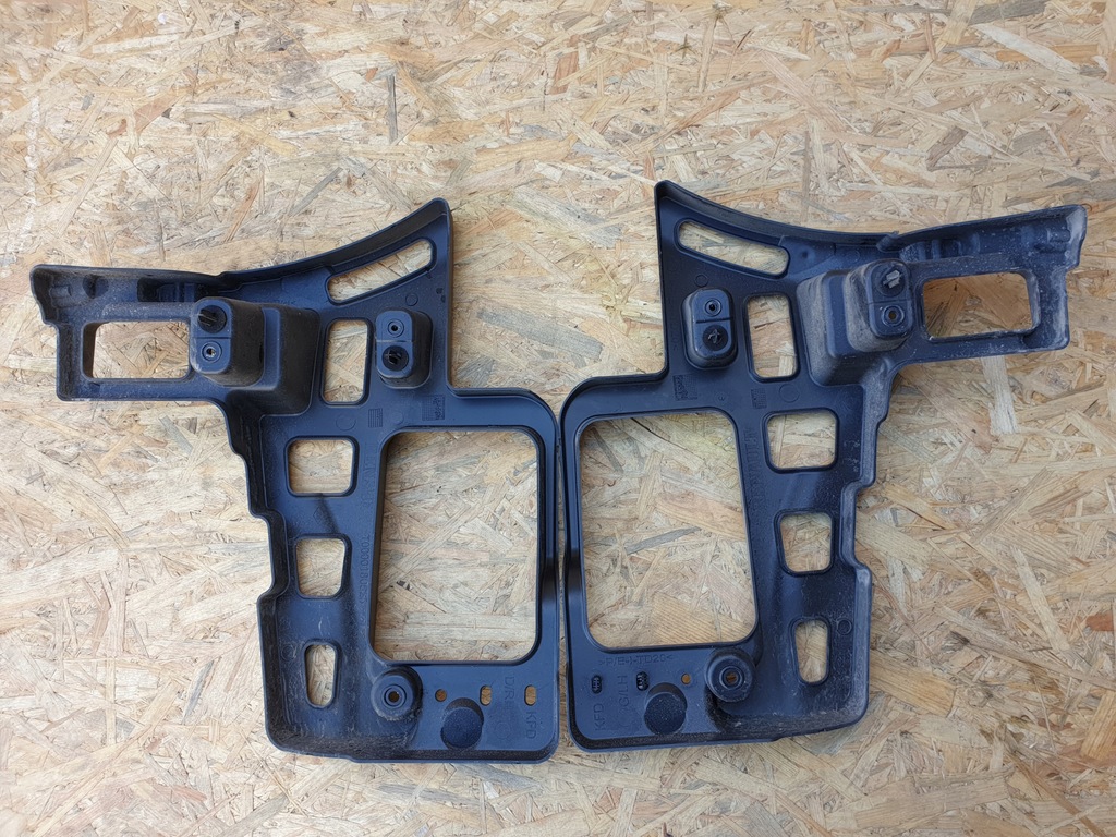 фото №7, Renault talisman kombi направляющая бампера задняя