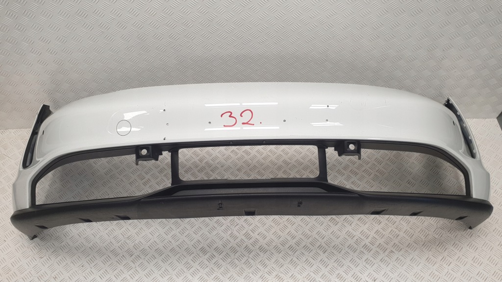 фото №1, Porsche taycan 9j1 бампер перед передний