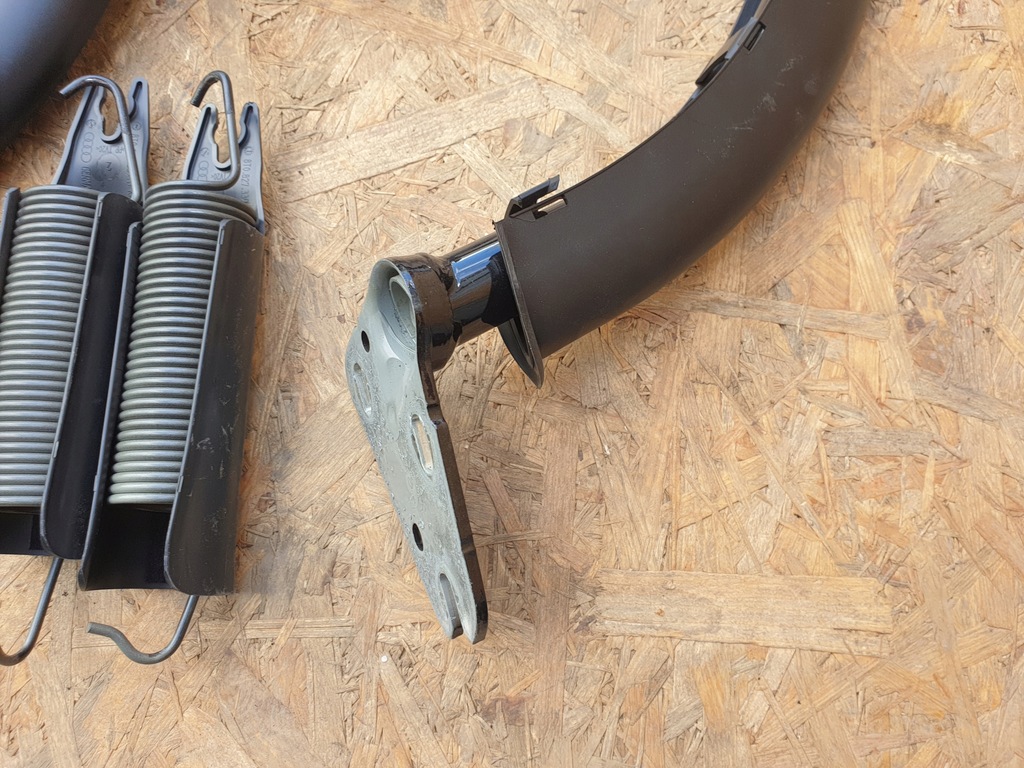 фото №6, Audi a5 8t coupe петлі кришки багажника