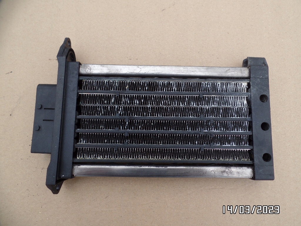 фото №1, Обігрівач електрична clio 3 iii f667211z-c