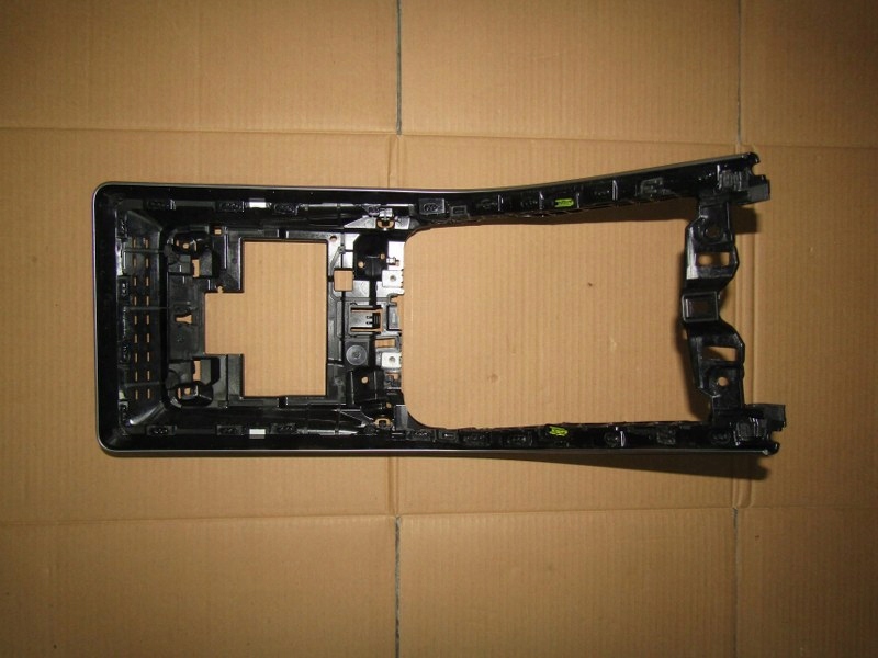 фото №1, Mercedes w206 206 c klasa защита рамка каркас туннель