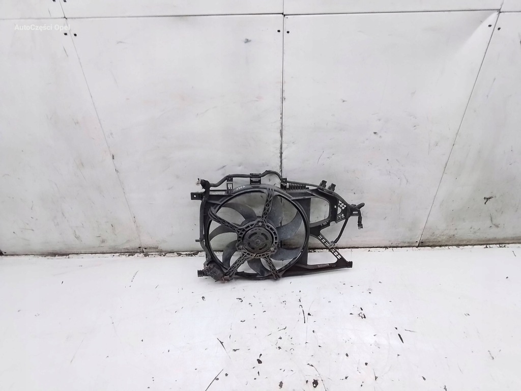 Купить Opel tigra b вентилятор радиатора 13204570