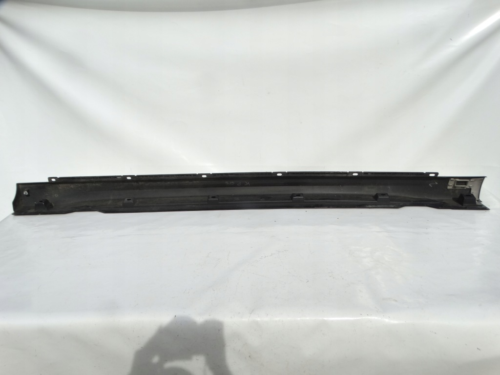 Накладка  накладка порога  правая левая 13187549 / 13187550 opel vectra gts Недорого