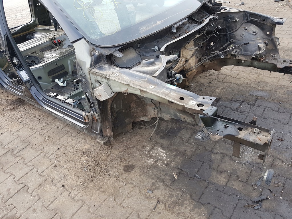 фото №1, Vw passat b7 10-14r чверть лонжерон права перед lc9x