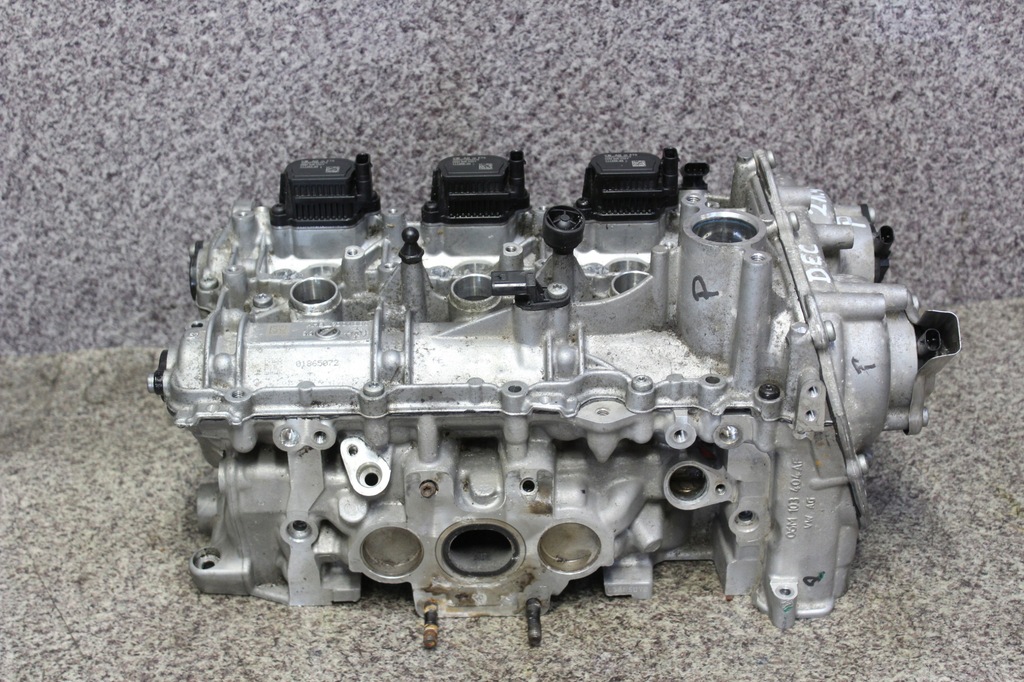 фото №8, Audi rs4 rs5 8w 2.9 3.0 tfsi dec головка комплектна вали права 06m103470h