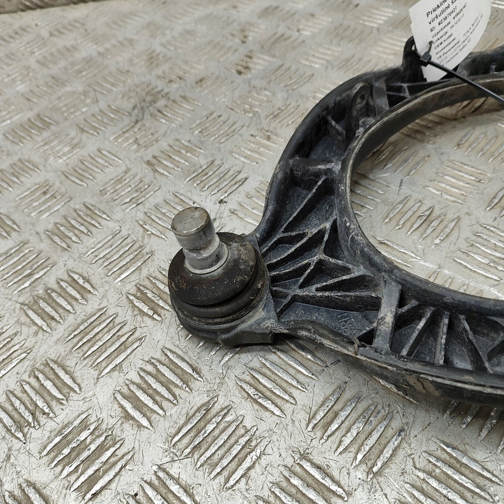 фото №7, Tesla model 3 2019 перед сторона правая верхний рычаг передний