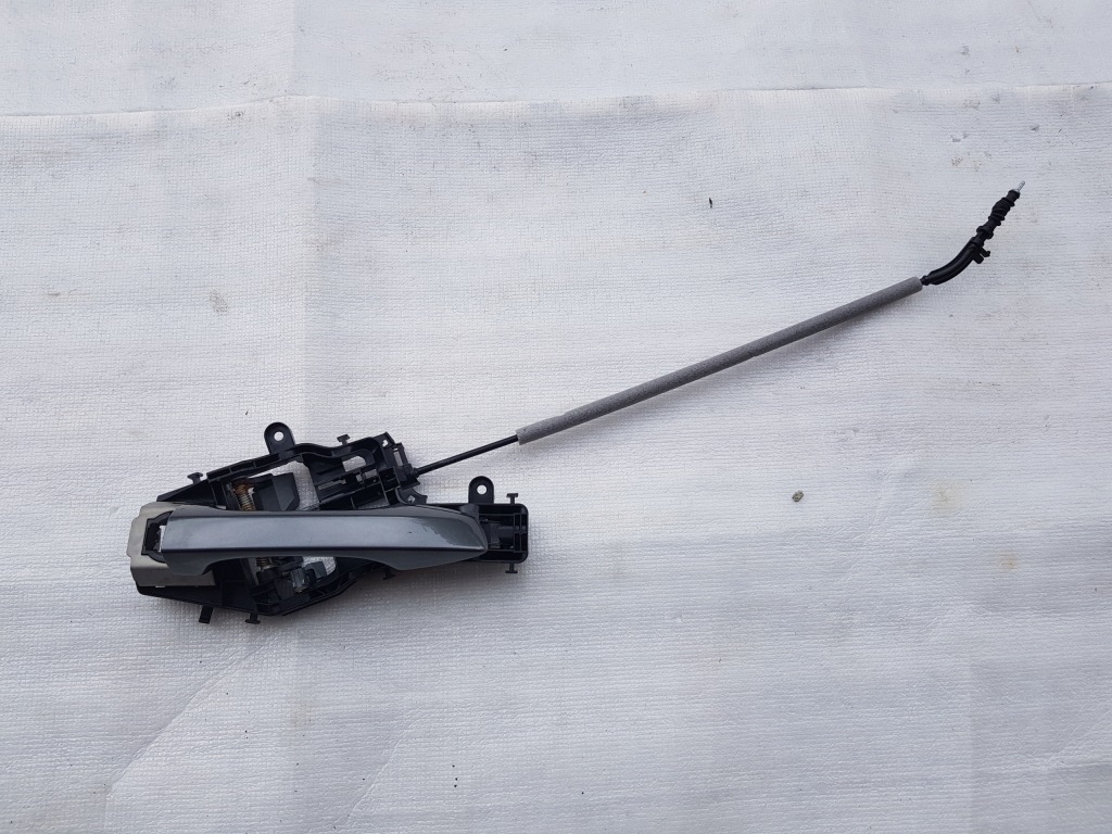 фото №1, Vw passat b8 ручка левый перед 510837205d