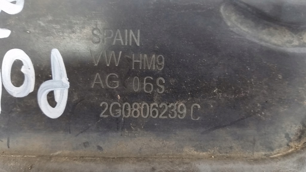 фото №5, Volkswagen оригінальний номер 2g0806239c жабо металевий