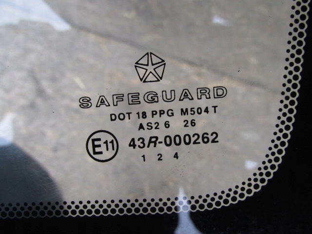 фото №5, Cherokee liberty kj 2003-2007r. скло кузовна правий задня świdnica