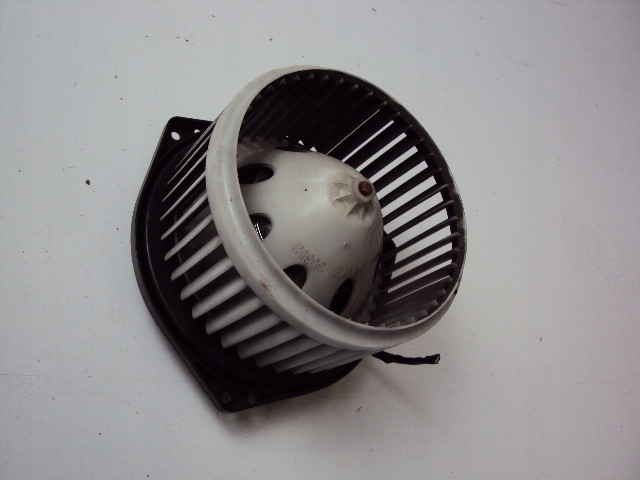 фото №2, Повітродувка обдув infiniti fx45 2005 r