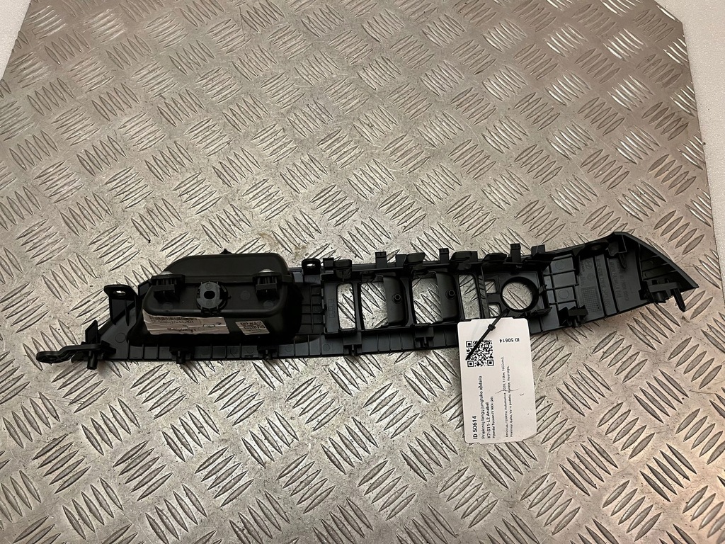 фото №5, Hyundai tucson iv nx4 рамка кнопок открывания стекло дверь передних