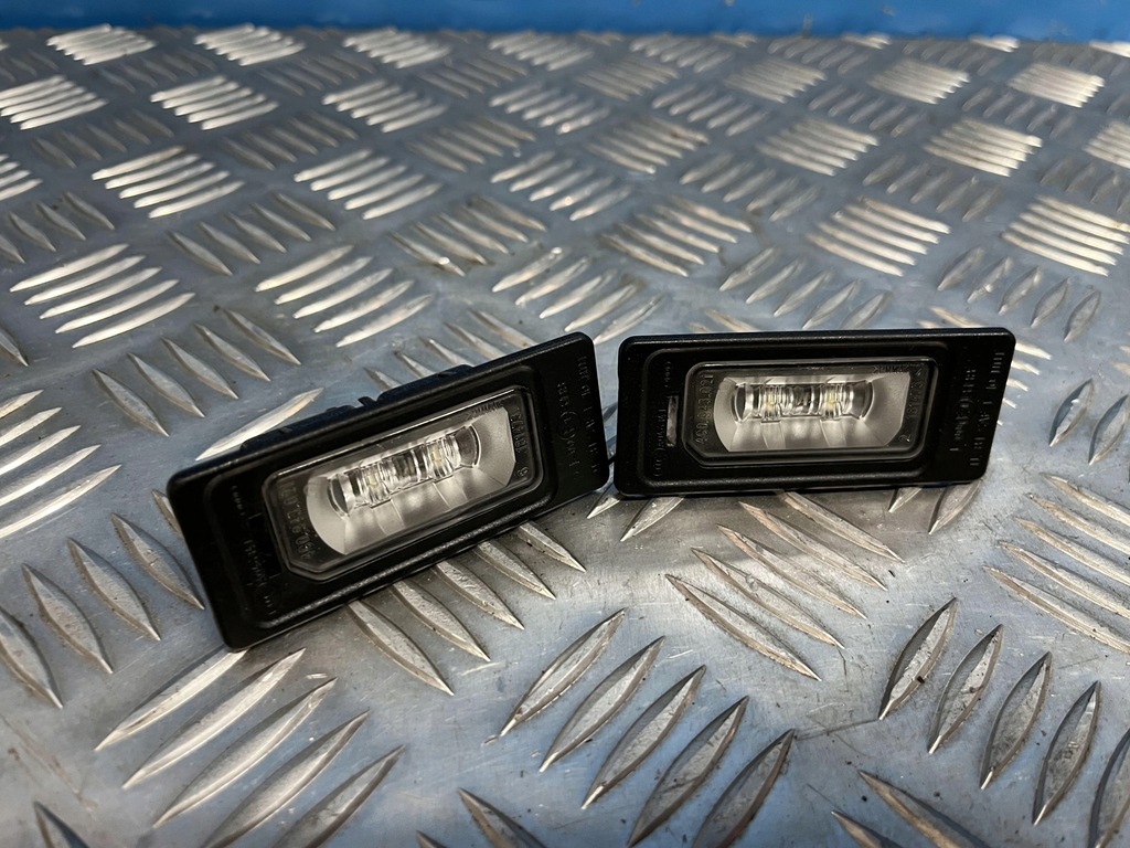 фото №1, Audi a6 a7 a5 ліхтарі освітлення номерного знака задня