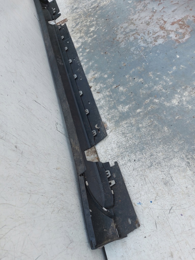 фото №8, Bmw x1 e84 x-line lift молдинг порог порог правый