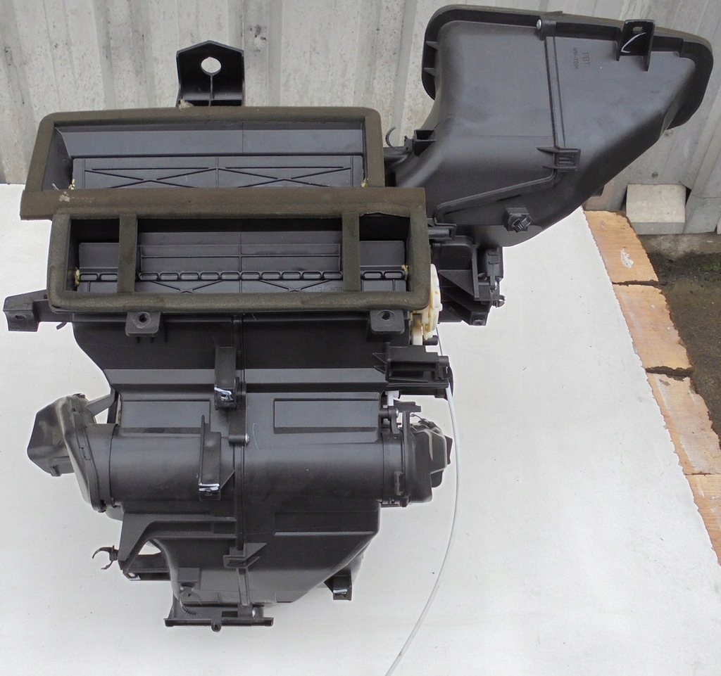 фото №1, Hyundai i20 11 r отопитель europa