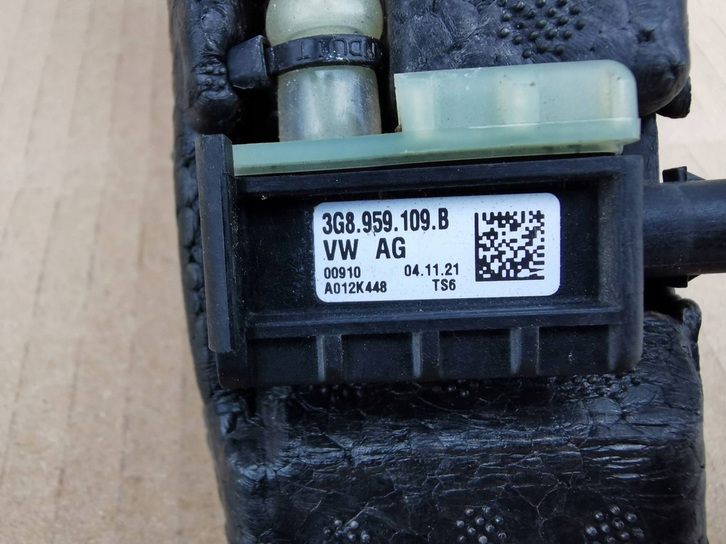 фото №6, Vw arteon 3g8 lift 20- абсорбер бампера перед датчик удара 3g8807248f