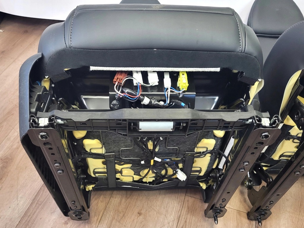 фото №9, Сиденья заднее сиденье комплект nissan qashqai j11 2018r 1.2 dig-t kad