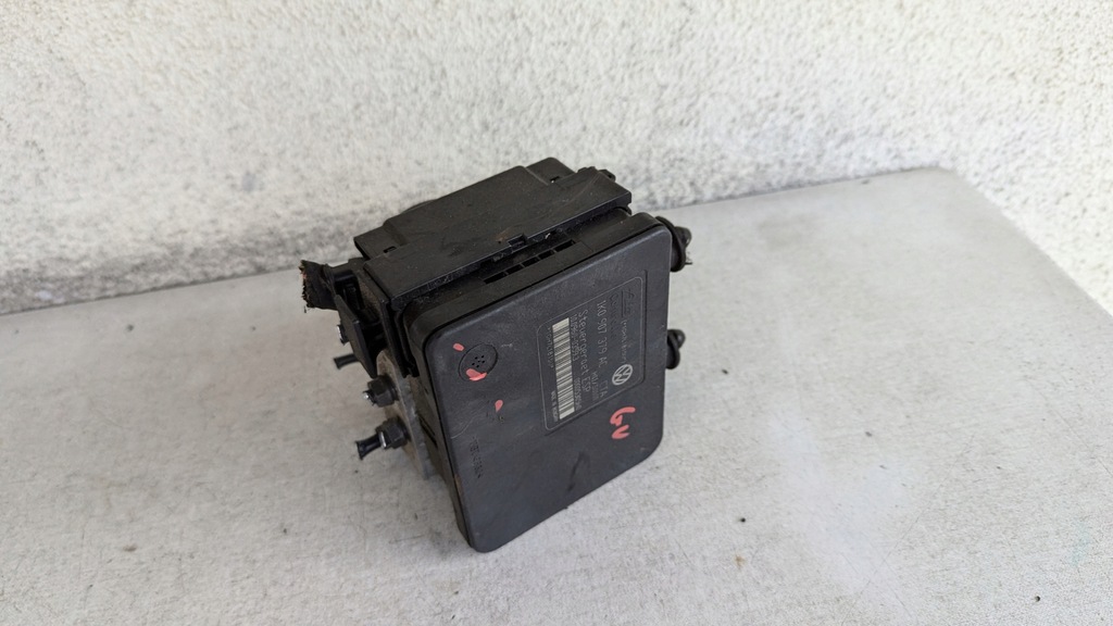 фото №1, Насос abs vw golf v