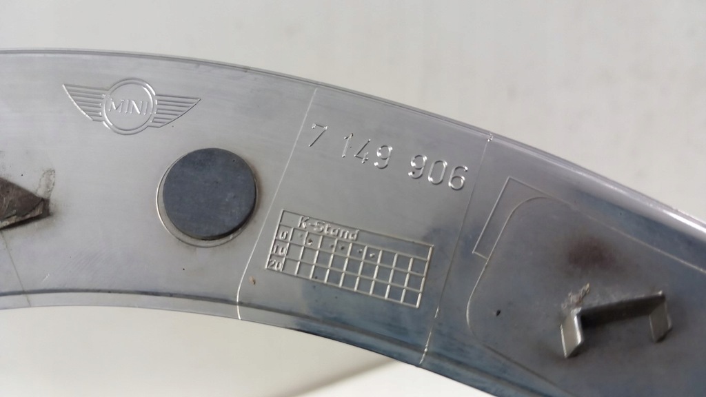 фото №6, Mini r56 r55 r57 рамка панель фари фара права