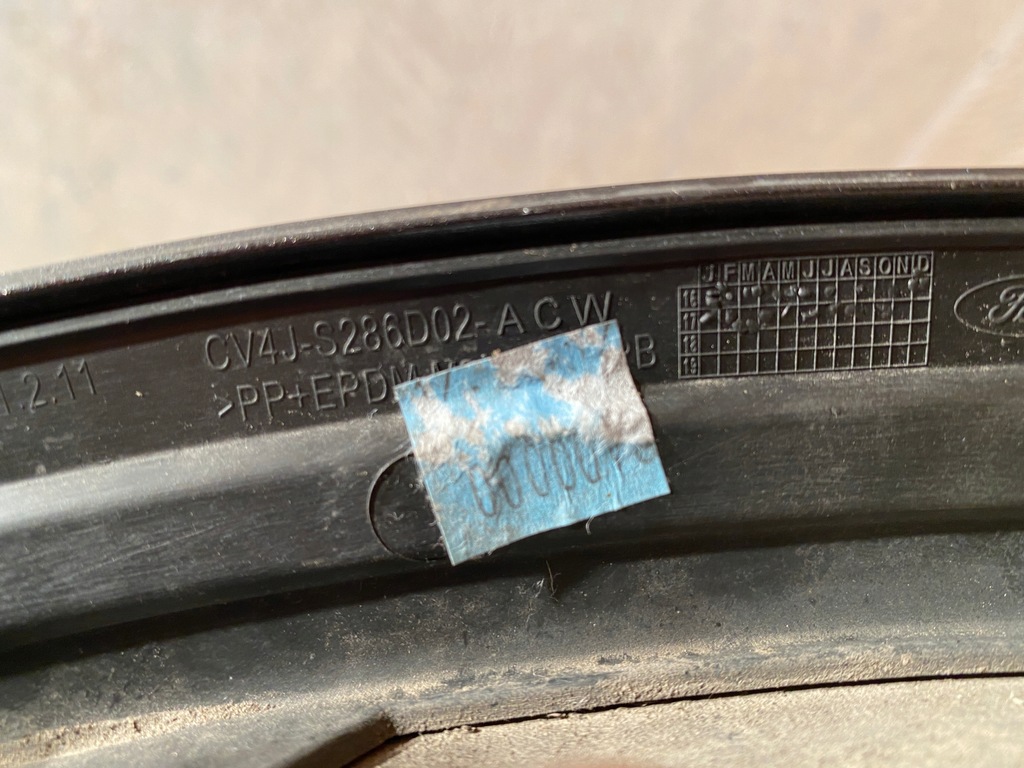 фото №8, Ford оригинальный номер cv4j-s286d02-a молдинг крыло