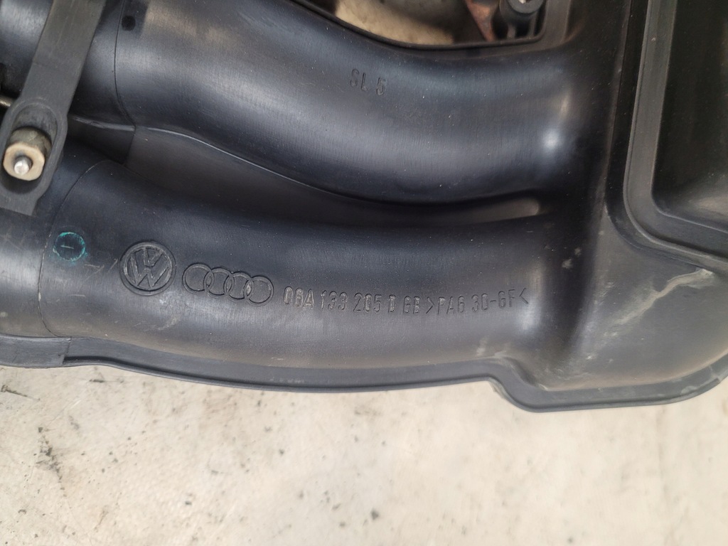 фото №11, Колектор всмоктуючий оригінальний номер 06a133205d audi a3 8l 1.8b